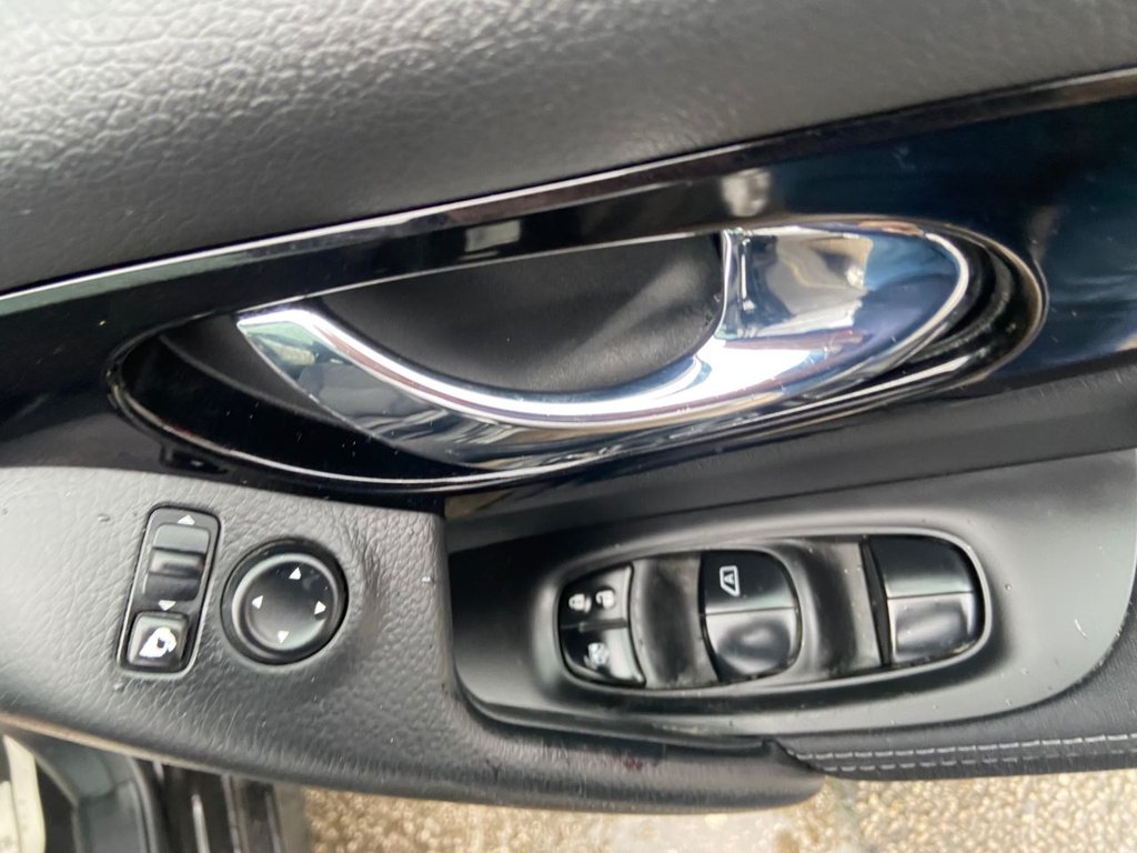 Used Nissan Qashqai 2014 for sale - 76751118: Photo 21