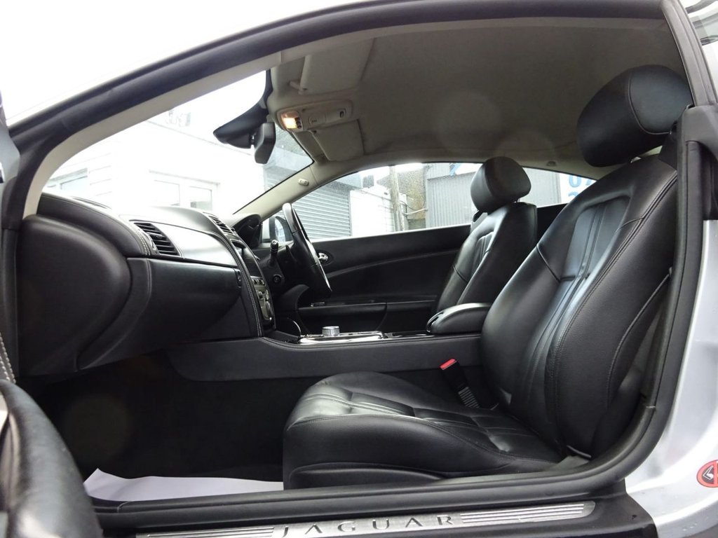 Used Jaguar XK 2010 for sale - 76470031: Photo 12