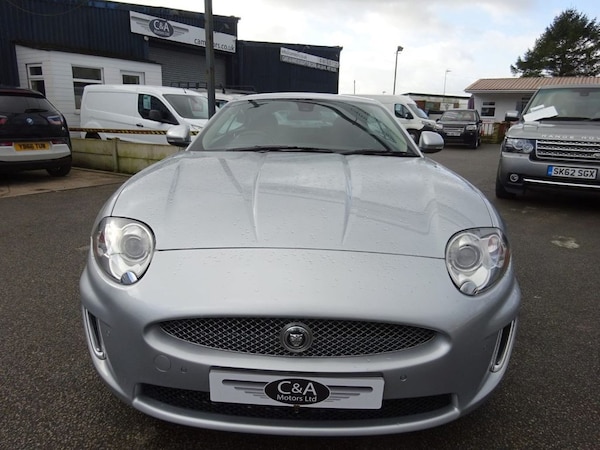 Used Jaguar XK 2010 for sale - 71033185: Photo 2