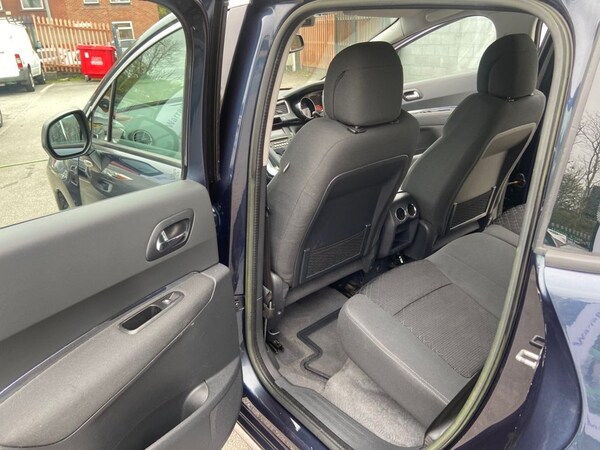 Used Peugeot 3008 2014 for sale - 76210342: Photo 16