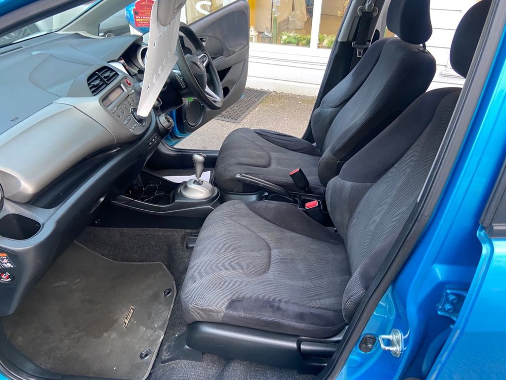 Used Honda Jazz 2010 for sale - 77056328: Photo 11