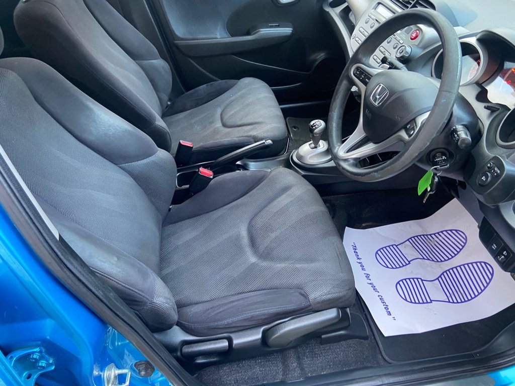 Used Honda Jazz 2010 for sale - 77056328: Photo 9