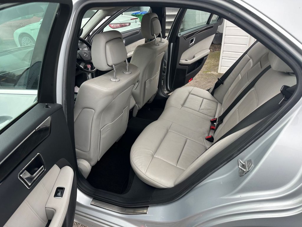 Used Mercedes-Benz E Class 2010 for sale - 76509893: Photo 13