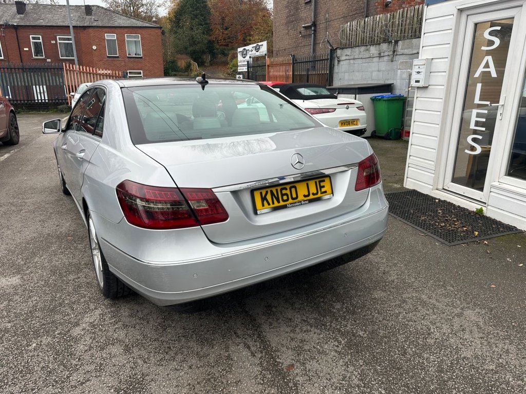 Used Mercedes-Benz E Class 2010 for sale - 76509893: Photo 6