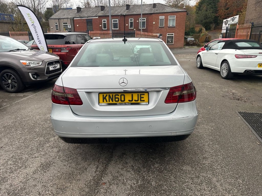 Used Mercedes-Benz E Class 2010 for sale - 76509893: Photo 7