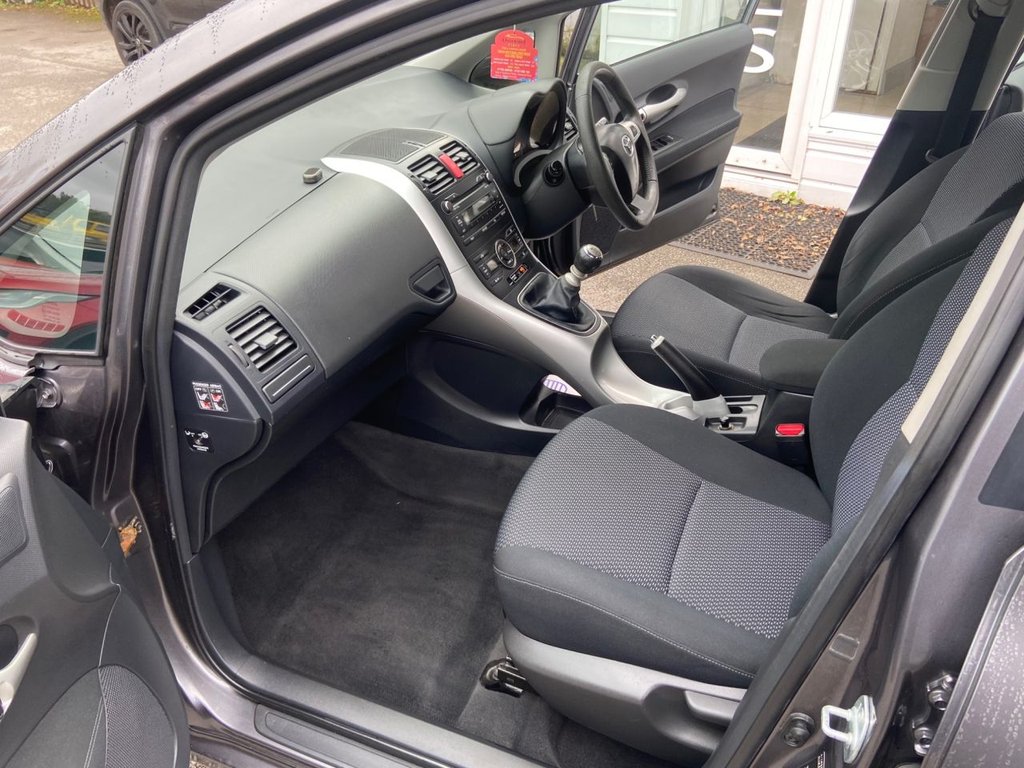 Used Toyota Auris 2010 for sale - 76203061: Photo 13