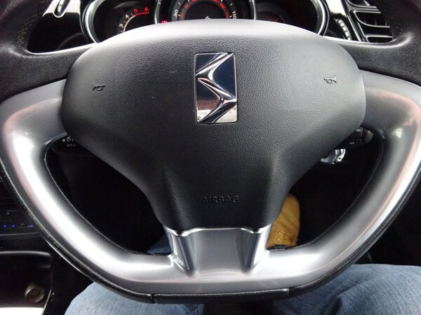 Used Citroen DS3 2011 for sale - 76279740: Photo 19