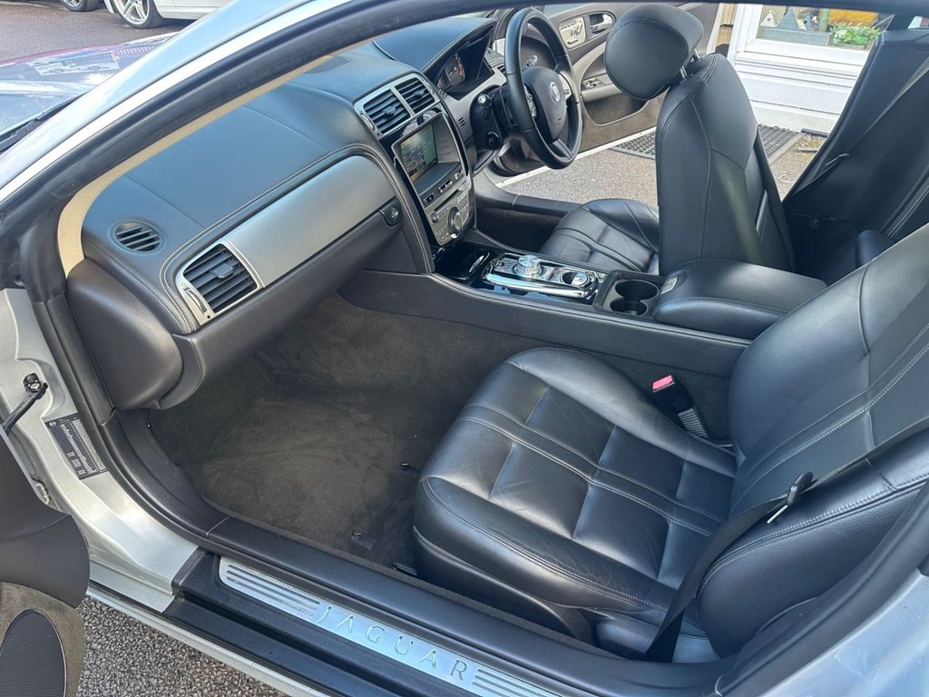 Used Jaguar XK 2010 for sale - 77706201: Photo 12