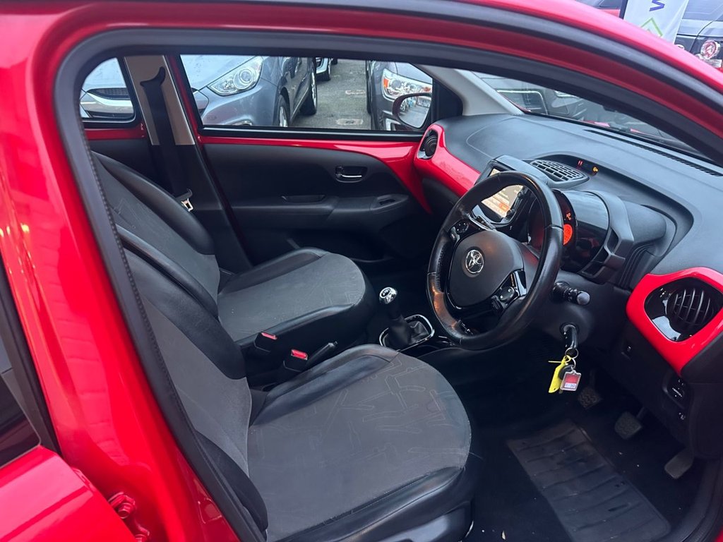 Used Toyota AYGO 2015 for sale - 76470416: Photo 11