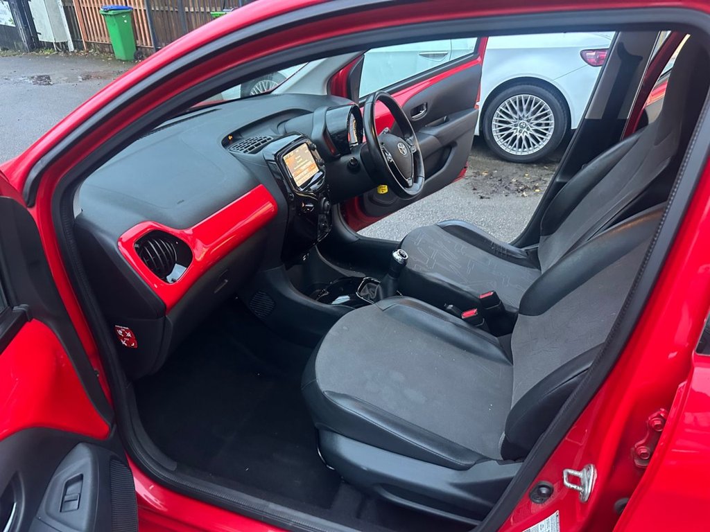 Used Toyota AYGO 2015 for sale - 76470416: Photo 13