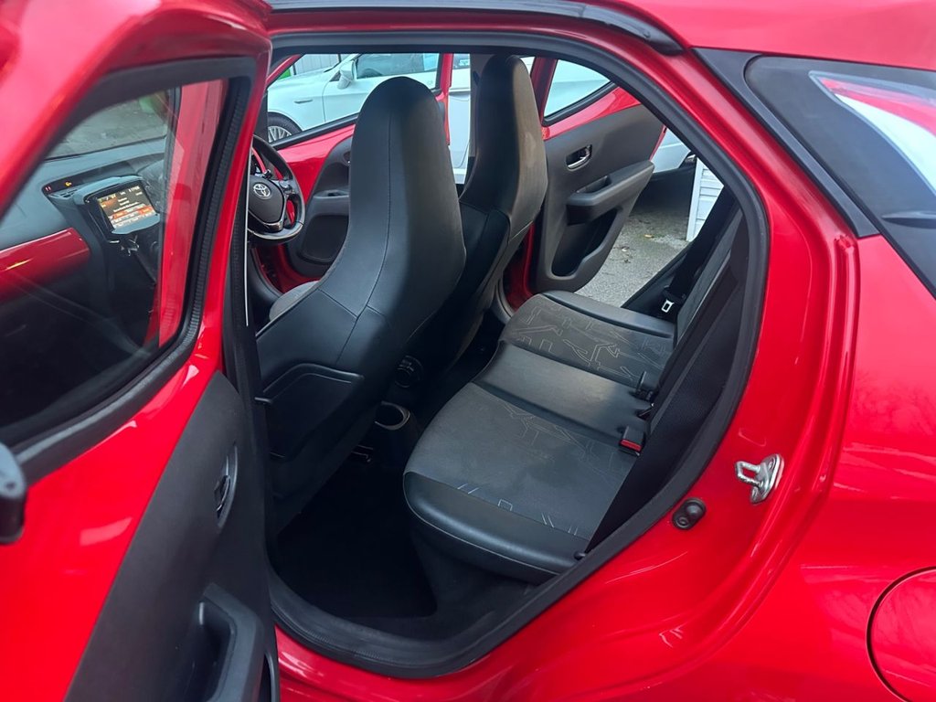 Used Toyota AYGO 2015 for sale - 76470416: Photo 14