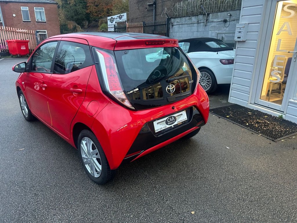 Used Toyota AYGO 2015 for sale - 76470416: Photo 7