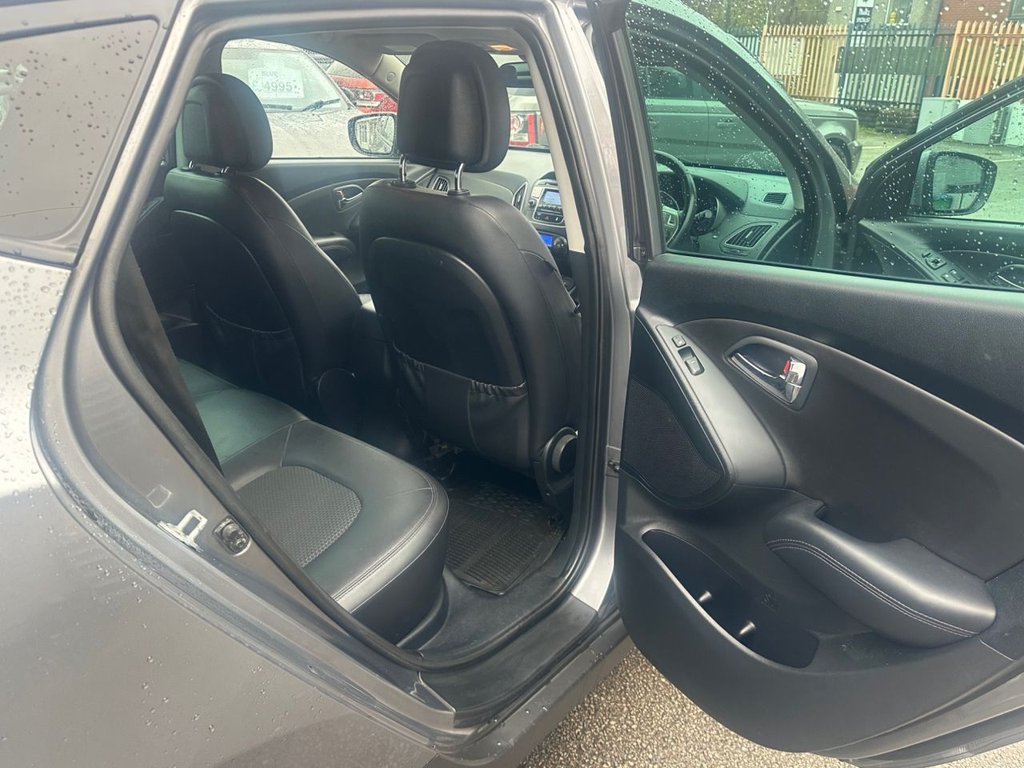 Used Hyundai Ix35 2012 for sale - 76454149: Photo 16