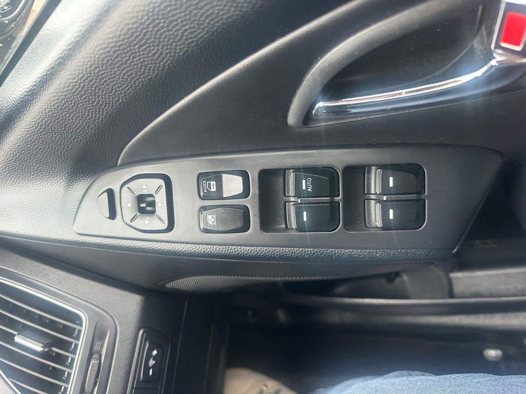 Used Hyundai Ix35 2012 for sale - 76454149: Photo 27