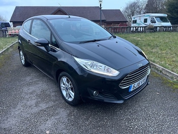 Used Ford Fiesta 2016 for sale - 77557595: Photo
