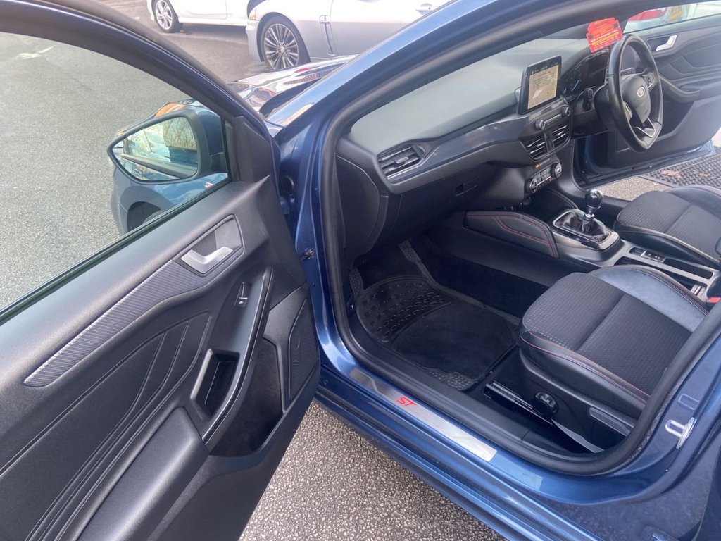 Used Ford Focus 2019 for sale - 76910227: Photo 15