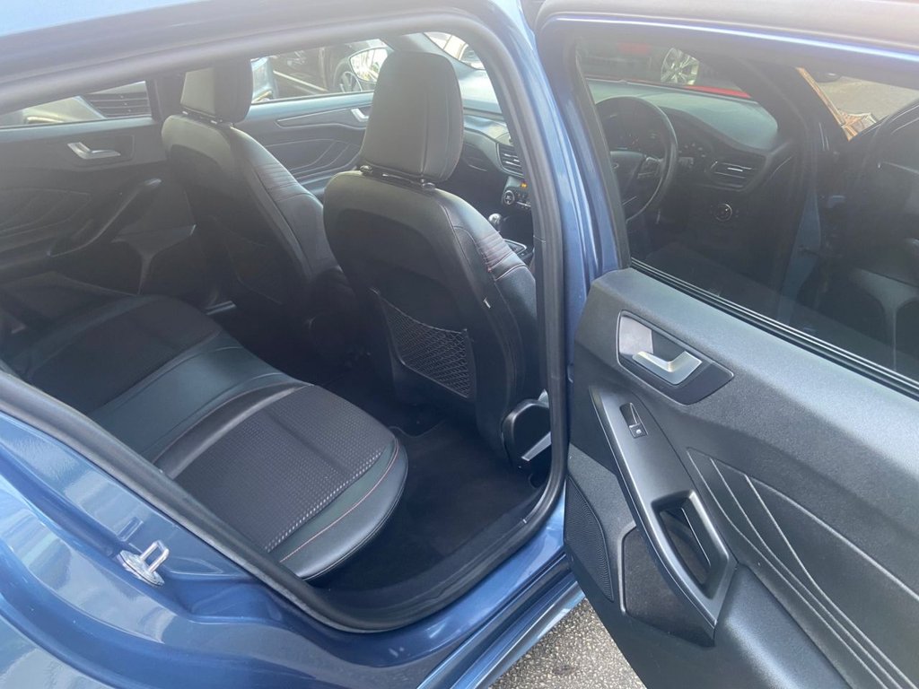 Used Ford Focus 2019 for sale - 76910227: Photo 17