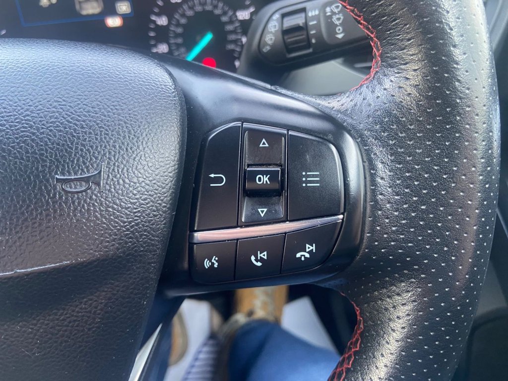 Used Ford Focus 2019 for sale - 76910227: Photo 21