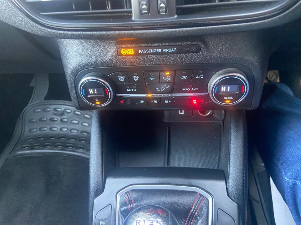 Used Ford Focus 2019 for sale - 76910227: Photo 26