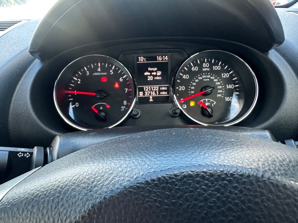 Used Nissan Qashqai 2011 for sale - 77706141: Photo 22