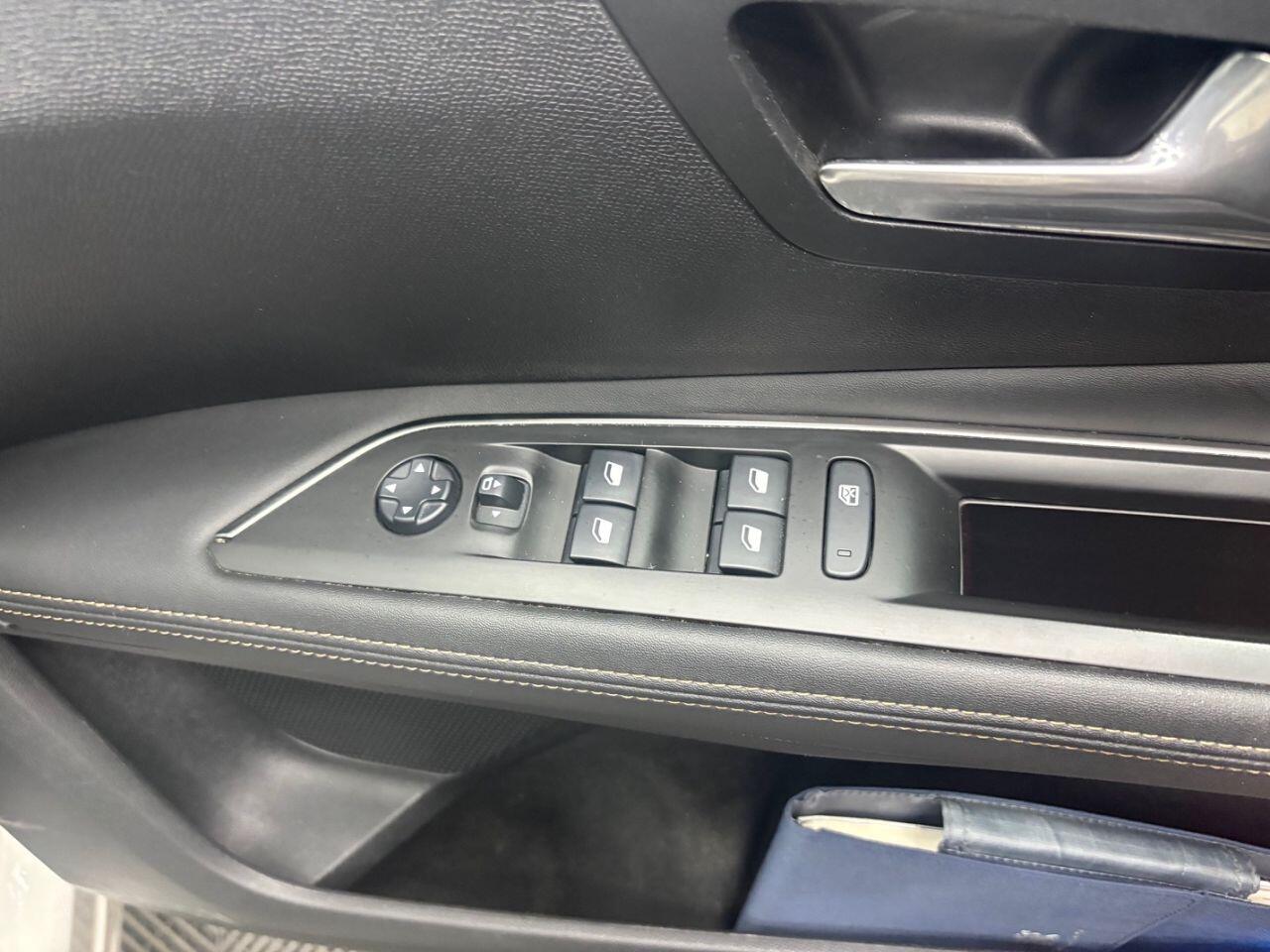 Used Peugeot 3008 for sale - 78205432: Photo 12