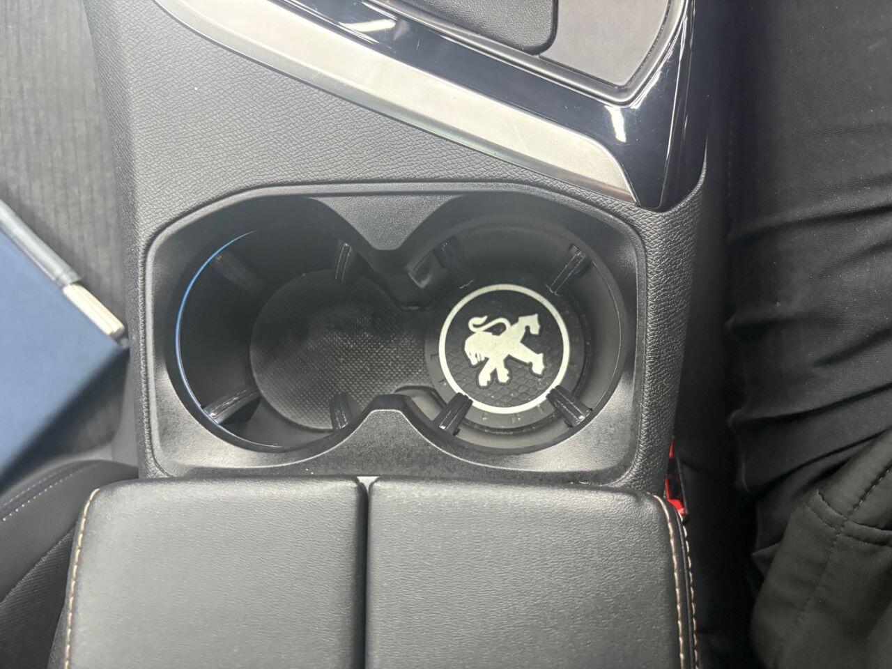 Used Peugeot 3008 for sale - 78205432: Photo 24