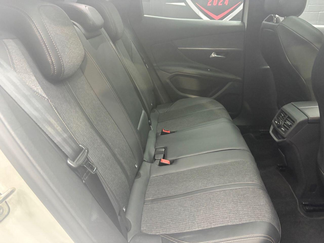 Used Peugeot 3008 for sale - 78205432: Photo 31