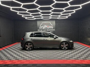 Used Volkswagen Golf 2018 for sale - 78035091: Photo