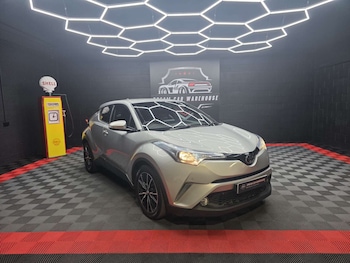 Used Toyota C-HR 2017 for sale - 78882915: Photo