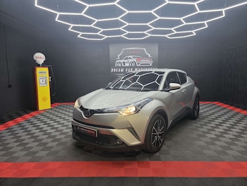 Used Toyota C-HR 2017 for sale - 78882915: Photo