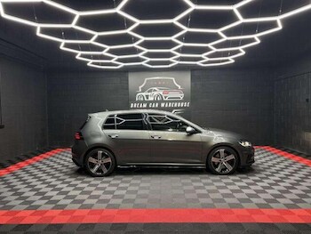 Used Volkswagen Golf 2018 for sale - 78586396: Photo