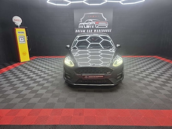 Used Ford Fiesta 2018 for sale - 79101614: Photo