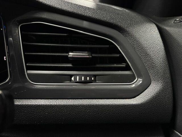 Used Volkswagen T-Roc for sale - 78035151: Photo 26