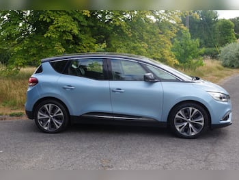 Used Renault Scenic 2017 for sale - 79713294: Photo