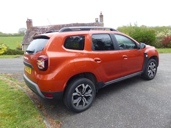 Used Dacia Duster 2023 for sale - 79713293: Photo