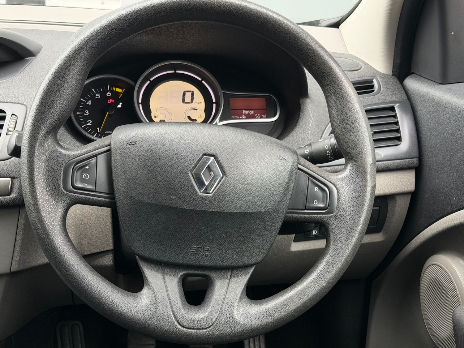 Used Renault Megane 2010 for sale - 77323928: Photo 11