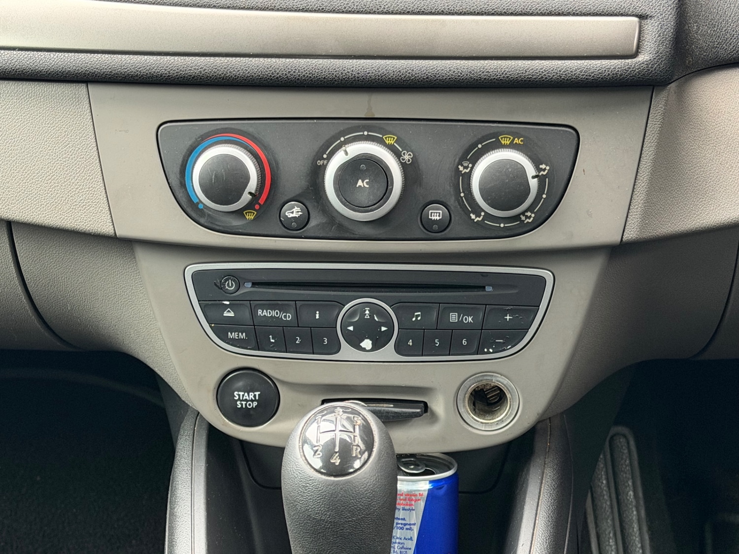 Used Renault Megane 2010 for sale - 77323928: Photo 14