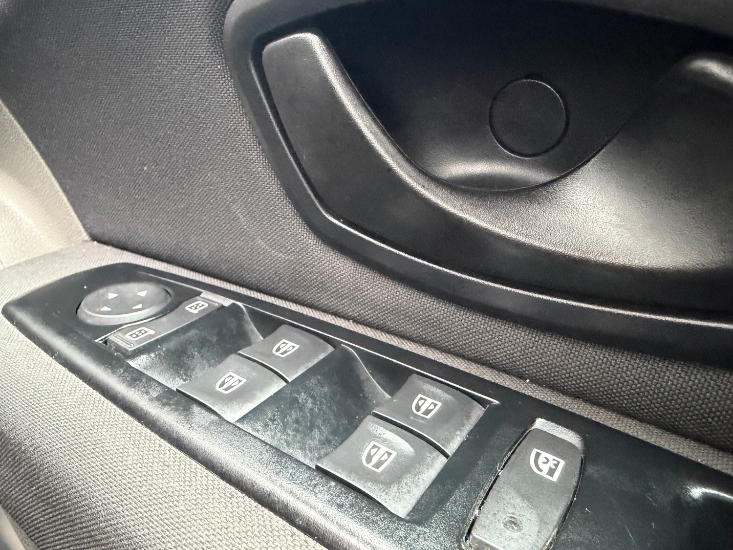 Used Renault Megane 2010 for sale - 77323928: Photo 16