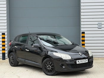 Used Renault Megane 2010 for sale - 77323928: Photo
