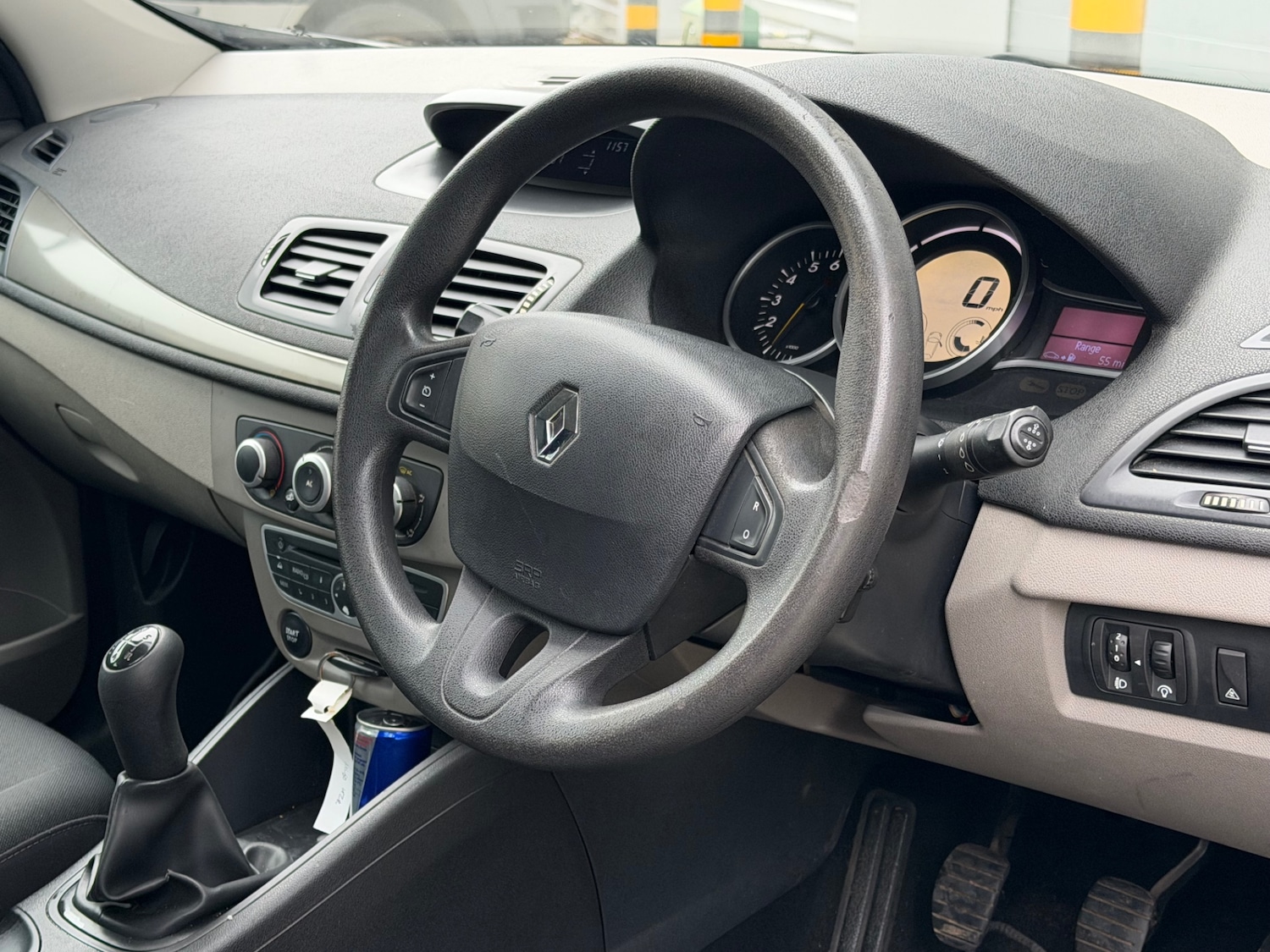 Used Renault Megane 2010 for sale - 77323928: Photo 5