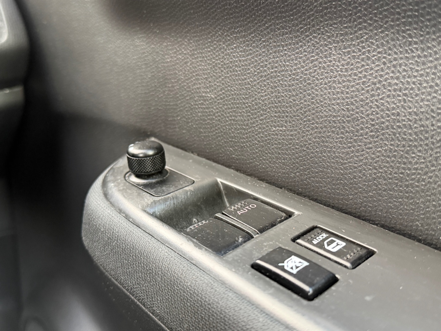 Used Suzuki Swift 2009 for sale - 77261207: Photo 14