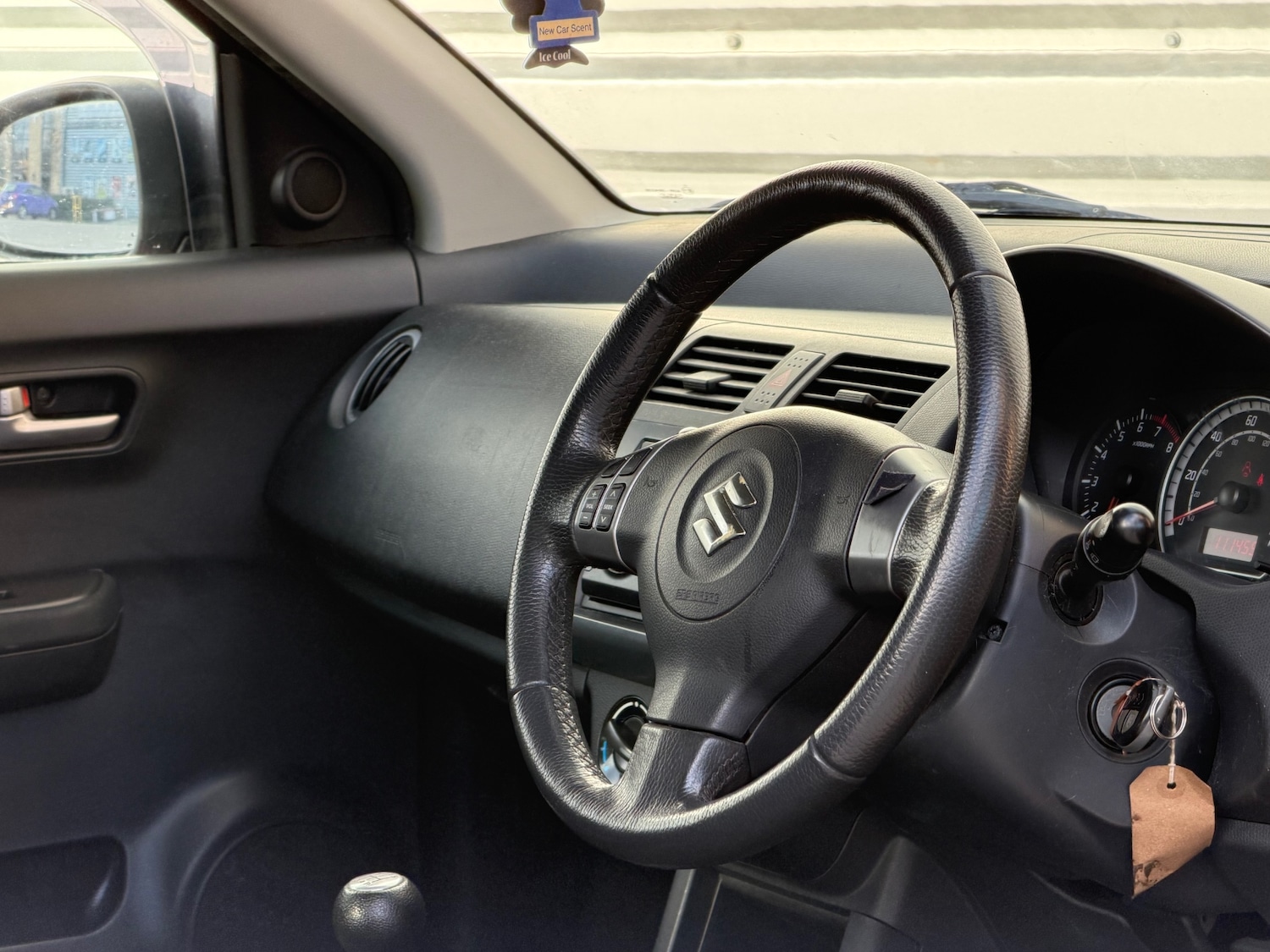 Used Suzuki Swift 2009 for sale - 77261207: Photo 6