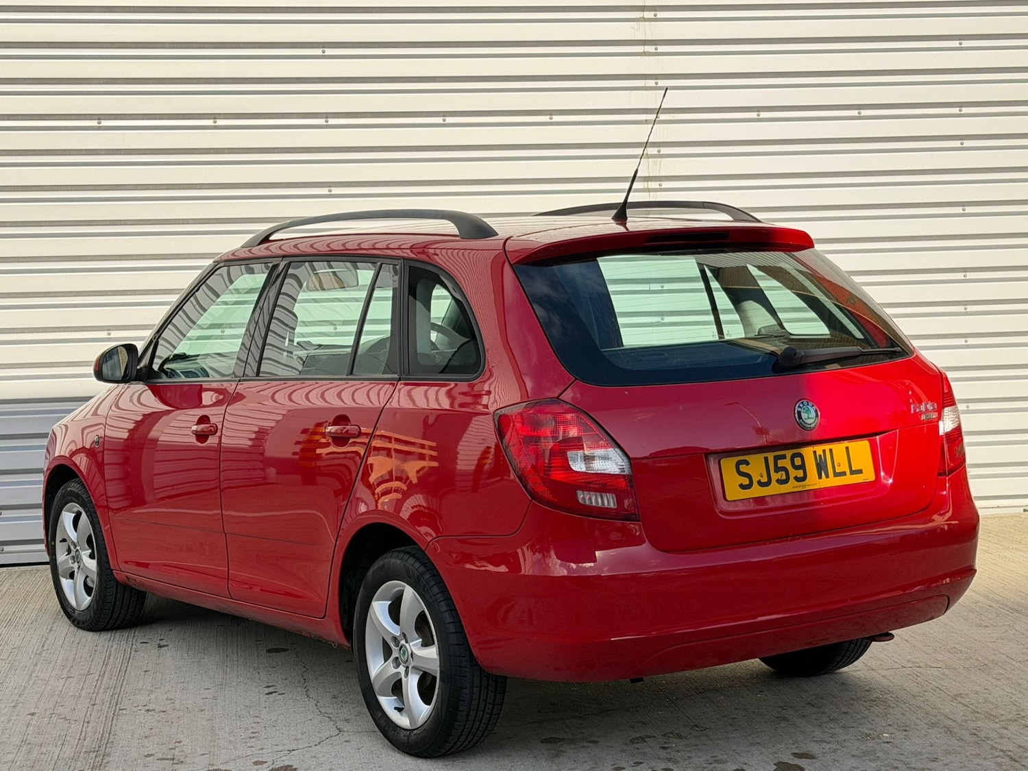 Used Skoda Fabia 2009 for sale - 76777704: Photo 4