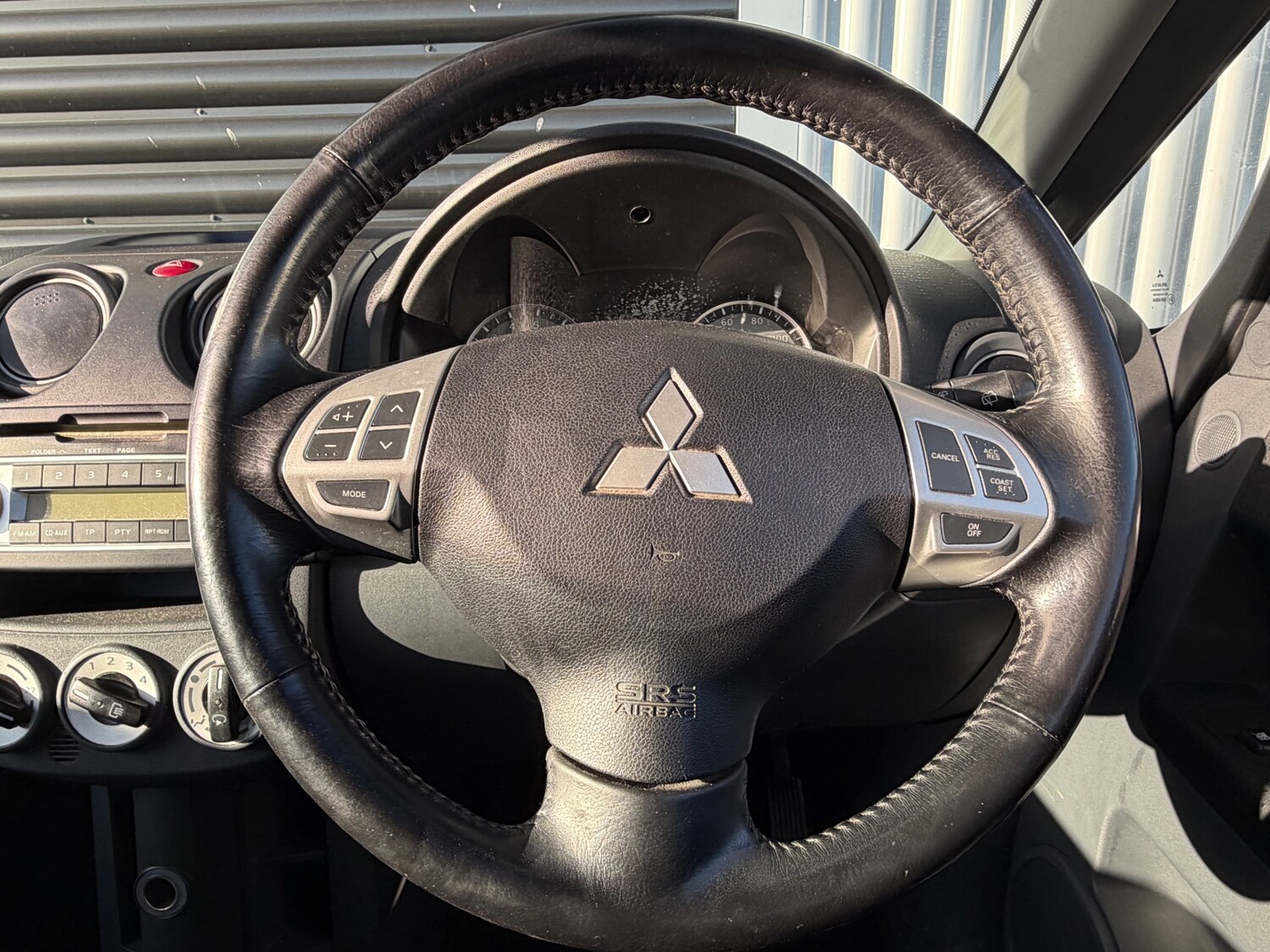 Used Mitsubishi Colt 2011 for sale - 77918236: Photo 11