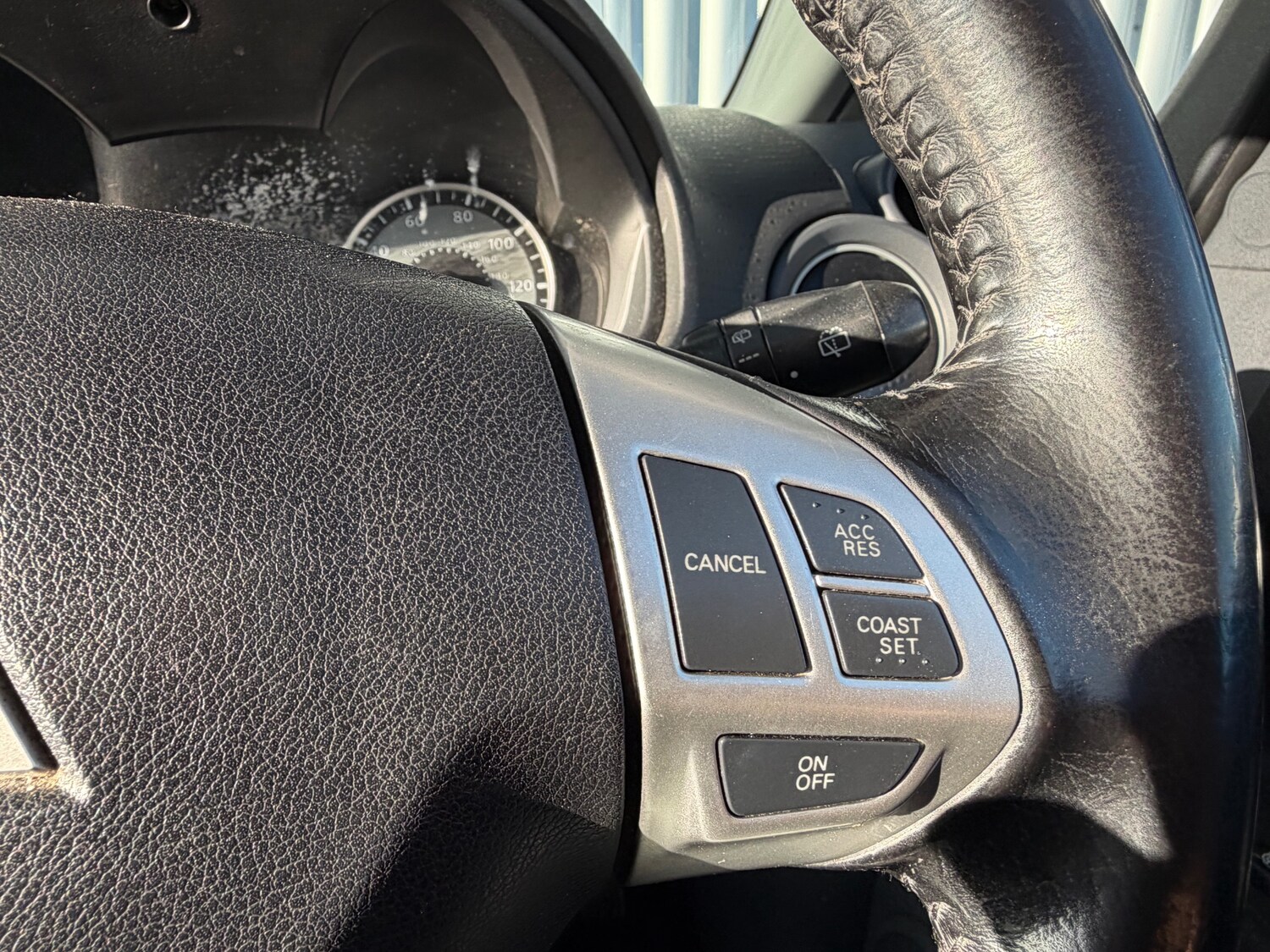 Used Mitsubishi Colt 2011 for sale - 77918236: Photo 12