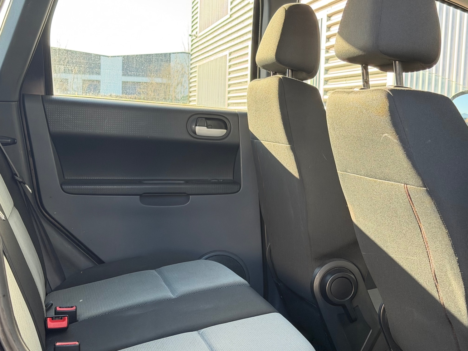 Used Mitsubishi Colt 2011 for sale - 77918236: Photo 15