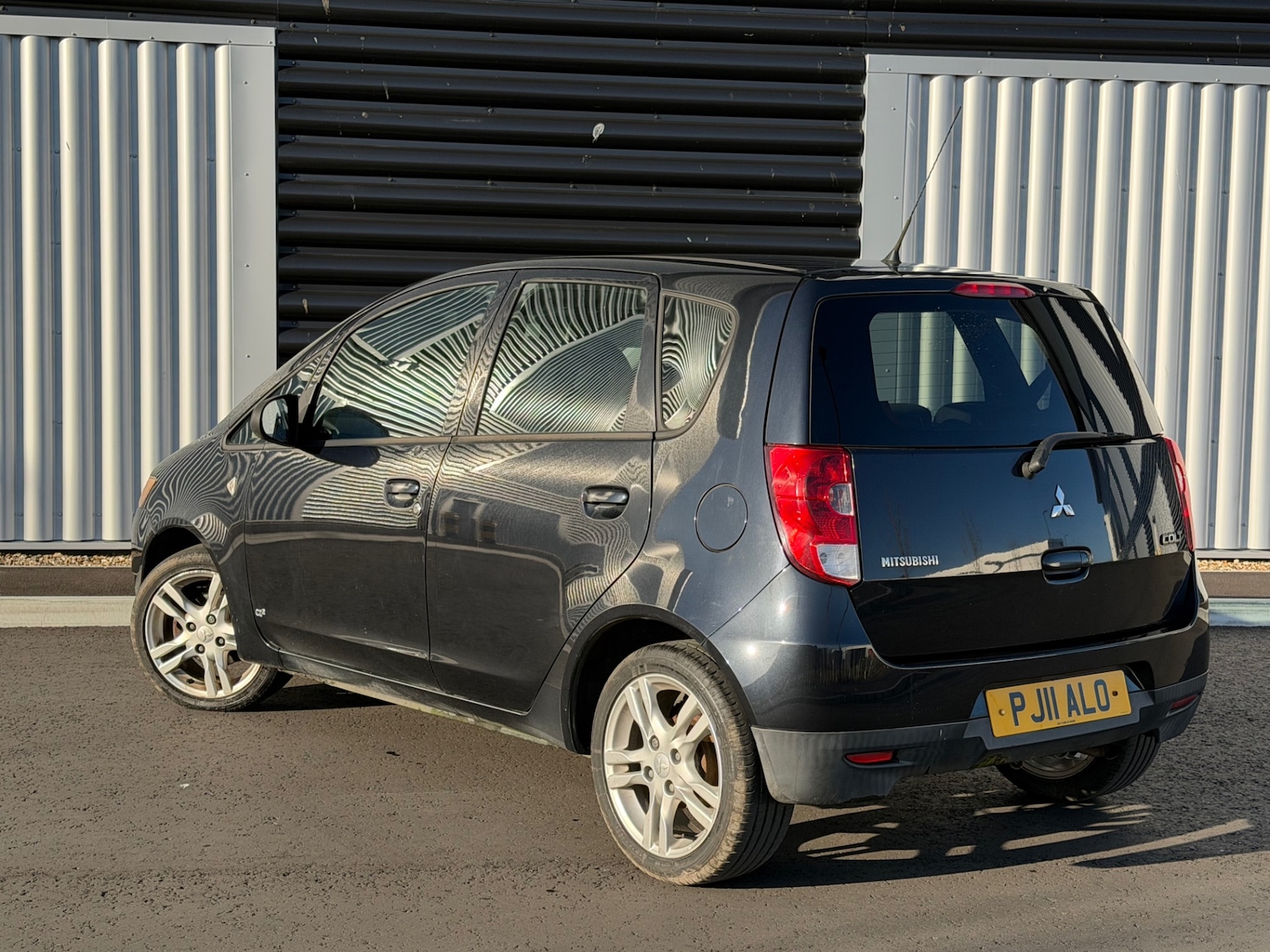 Used Mitsubishi Colt 2011 for sale - 77918236: Photo 5