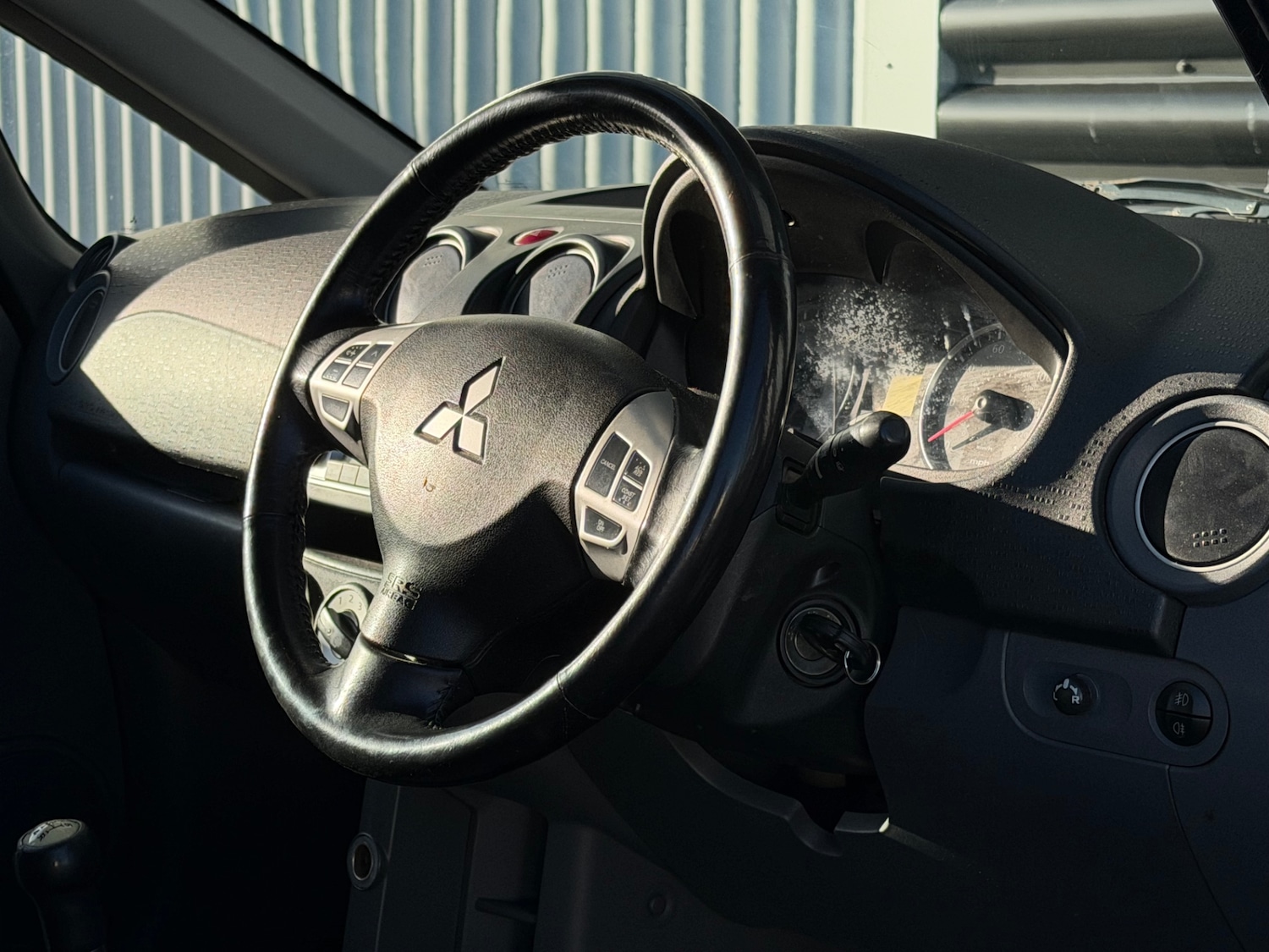 Used Mitsubishi Colt 2011 for sale - 77918236: Photo 6