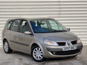 Renault Grand Scenic feature image