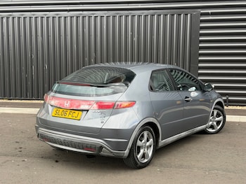 Used Honda Civic 2006 for sale - 79072772: Photo